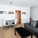 Holiday home 6pax Baby Friendly Near Dino Park&beaches Sao Bartolomeu dos Galegos e Moledo