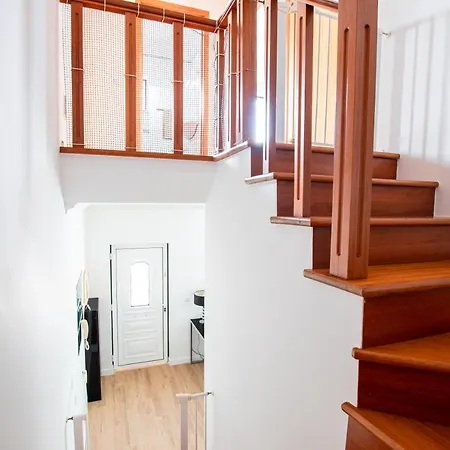Nyaraló 6pax Baby Friendly Near Dino Park&beaches São Bartolomeu
